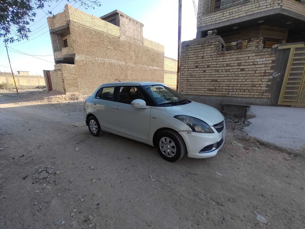 سلام عليكم سازوكي سويفت دزاير ٢٠١٦ سعر ٦٥وبيها مجال مكاني سيديه ***********
***********
