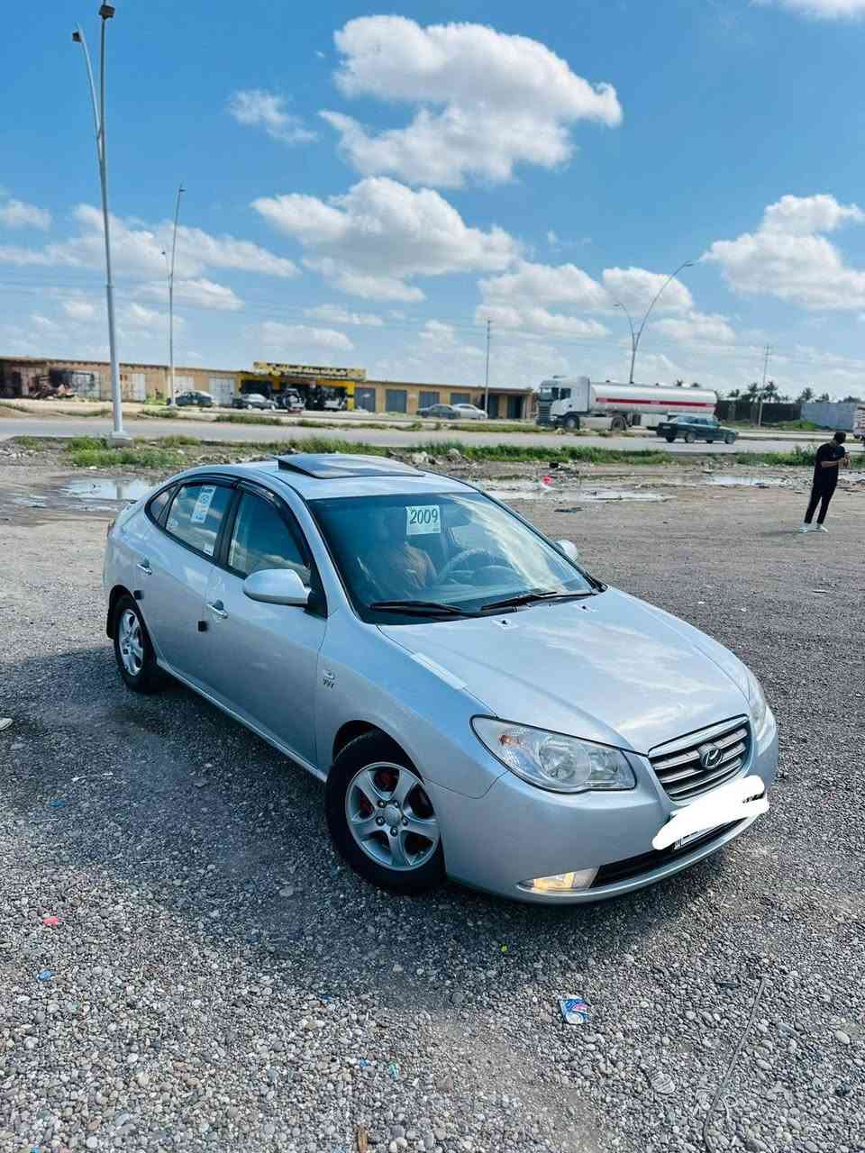 للبيع
افانتي ادوات  متومه
موديل 2009
محرك كير شرط 
تخم تاير جديد
كهربائيات كلها شغاله 
امري شفط 
تحكم استيرن 
تبريد ثلج 
تدفئه نار 
مسجل شاشه 
اربع دسك
السعر 45 وبيهاا مجال
السياره جديده بمعنى الكلمه آحلا من آلصور مكان السيآره تكريت الأستفسار آتصل ع صاحبها 
***********
