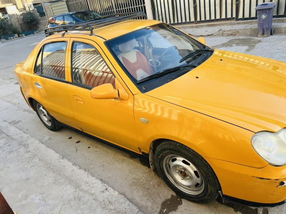 السلام عليكم سيارة جيلي موديل 2012  رقم صدامي بغداد عليها هيئة 850 تسدد قسط حسب طلب وغرامة 140 الف  على المشتري بيها ملاحظات بسيطة درايم شيفت والباور ستيرن بي ثكل شوية  ويدة باب سعر 26ورقة    مكان بلديات  ***********
