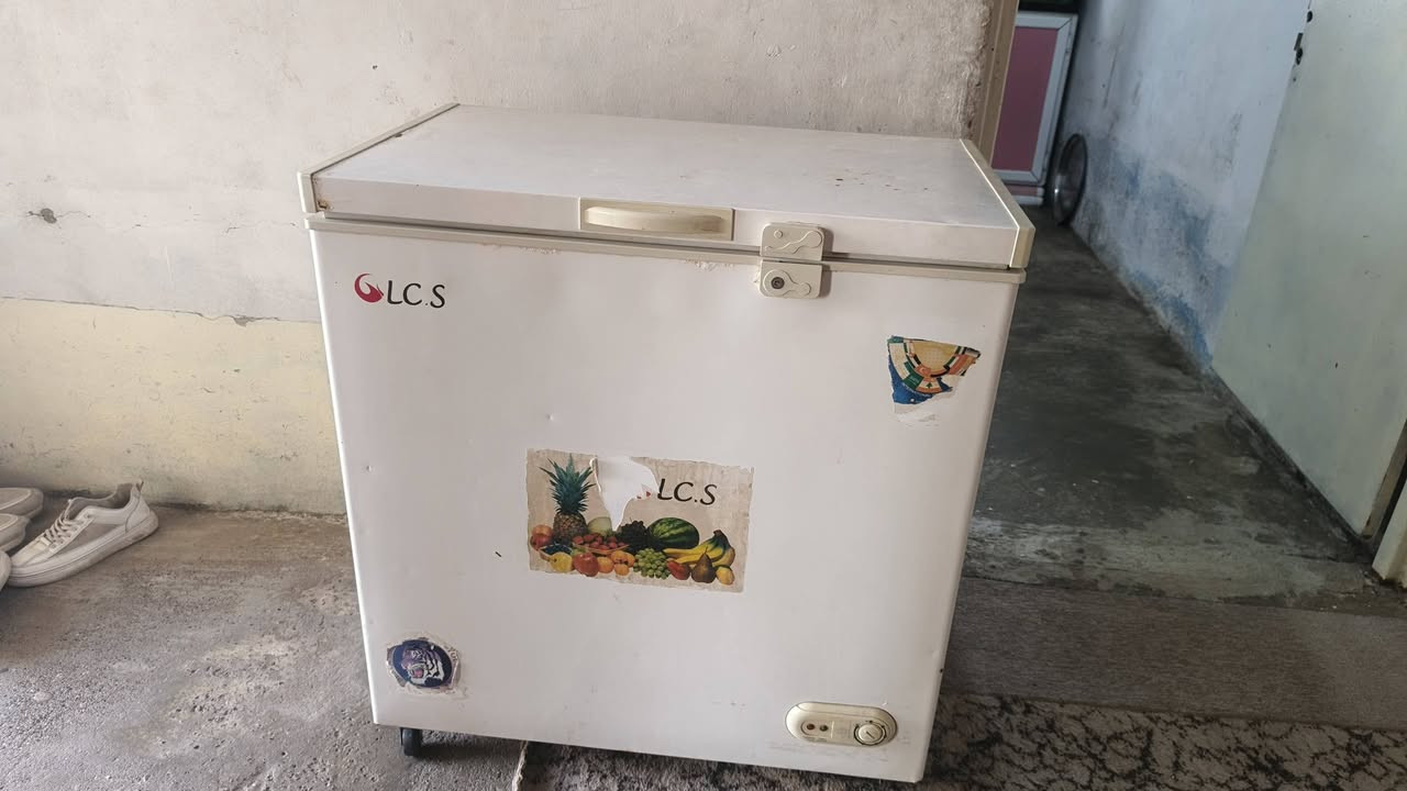 اثاث بيت للبيع *********** *********** بي واتساب
