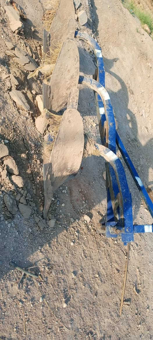اخوان اسلام عليكم فدان للبيع حجم 12 أو 14 الإتصال على الرقم والخاصة مفتوح ***********
