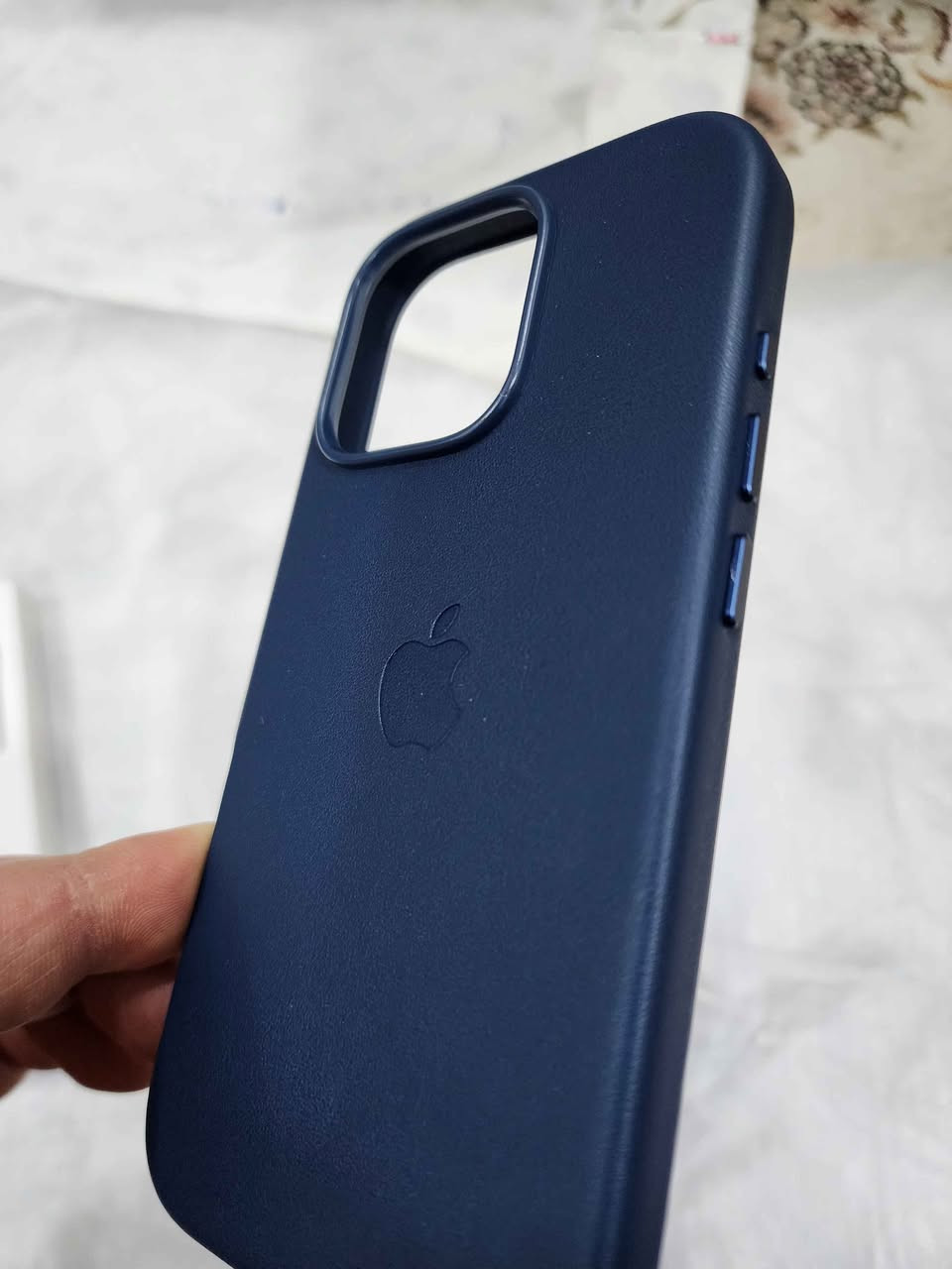 ئەم کەڤەری iPhone 16 Pro بۆ فرۆشتن ڕەنگی نیلی جلدێکی زۆر تایبەتە و کوالێتیر  بە سیعرێکی گونجاو کێ ویستی نامە بنێرێت السليمانية, العراق


**إذا كنت صاحب هذا الإعلان وتريد حذفه لأي سبب، رجاءا أرسل رسالة إلى الدعم الفني**