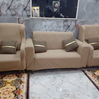 صوفا • للبيع • ما بيهن ضرر