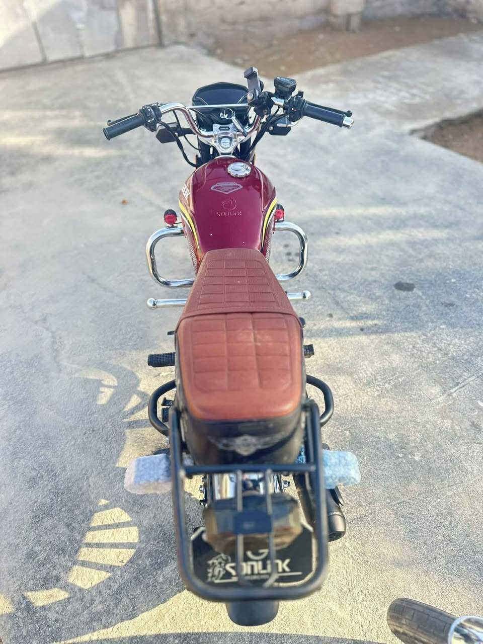 سولنك للبيع
2025 محرك200 جواكيج 
السعر 900وبي مجال 
بصمات سويجات اوراق 
المكان القائم حصيبه
***********
ادمن 🌹
