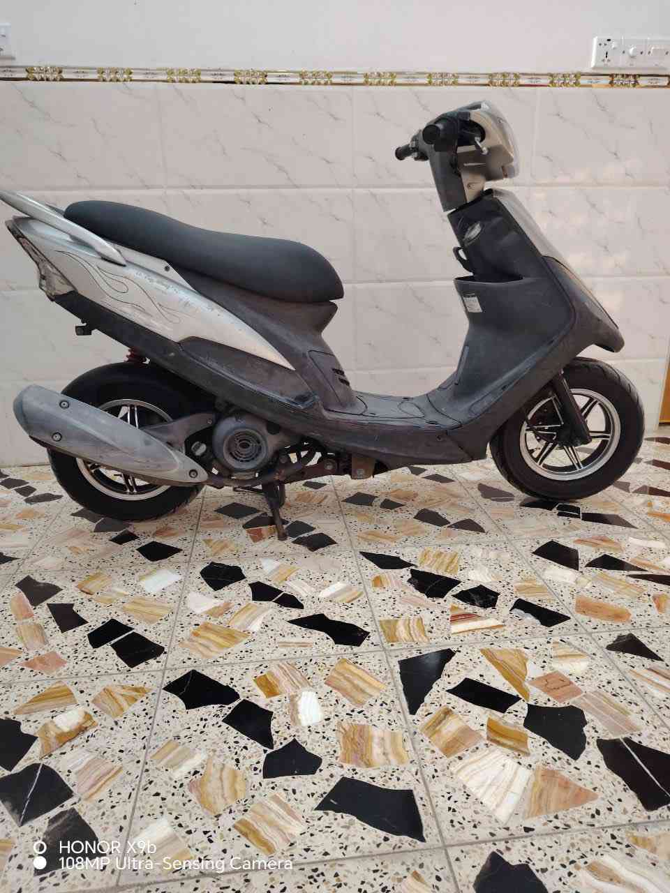 سلام عليكم شباب دراجه ماكس لبيع صارها شهر من نازله ستفسار خاص ***********
