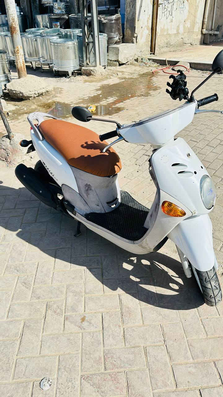 السلام عليكم
دراجه فله 120 مكفولة كفاله عامه من كلشي مكينه وكفر وكهربائات كله ختم واحد داخل وكفر دراجه معدله 110 ومابيه نقص اي شي جديده مال جناي
عارضه ب825 وبيه مجال قليل مكاني مدينه الصدر قطاع 41


**إذا كنت صاحب هذا الإعلان وتريد حذفه لأي سبب، رجاءا أرسل رسالة إلى الدعم الفني**