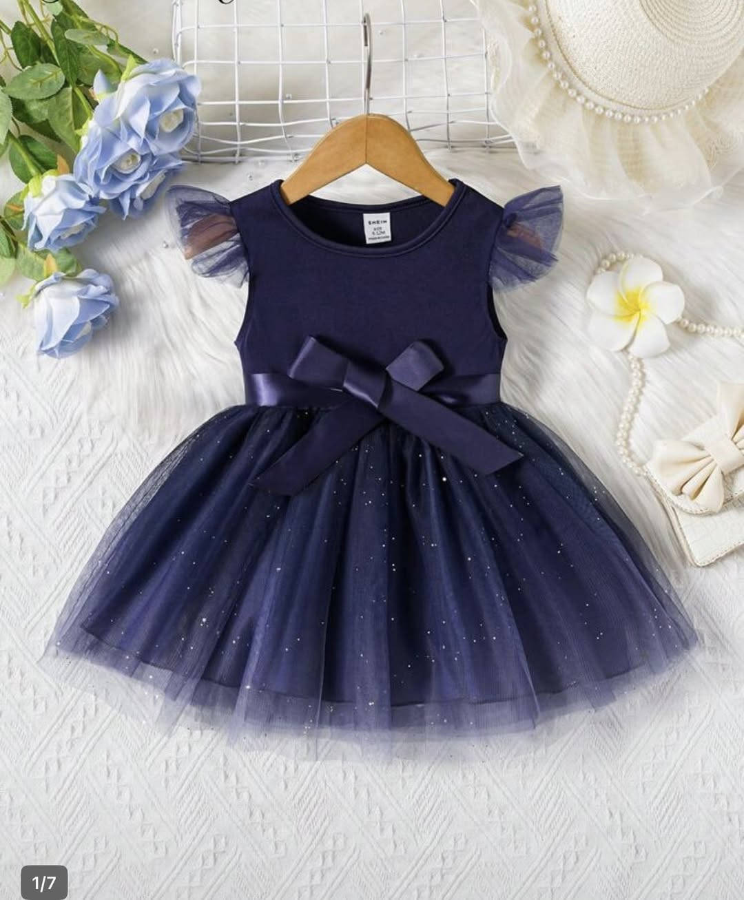 فساتين اطفال للمناسبات الاسعار والاعمار داخل الصور


**إذا كنت صاحب هذا الإعلان وتريد حذفه لأي سبب، رجاءا أرسل رسالة إلى الدعم الفني**