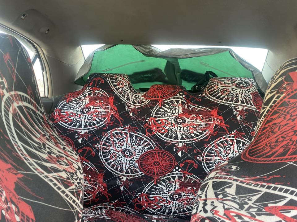 مرحبا كورلا 9 خليجي ادوات كص سياره بيه بس قطعه صبغ فقط جاملخ  تبريد ثلج متؤمه السياره عايزه شويه تكحيلات فقط محرك +كير تمام كير اوتو  وباقي التفاصيل  الشرااي  يتصل *********** او 0774140881 النهايته 81 بس ويتساب
