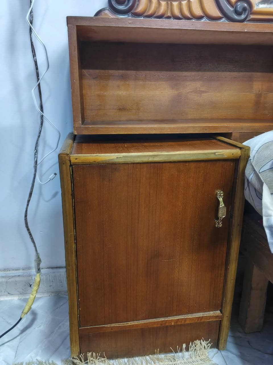 السلام عليكم غرف النوم للبيع مكان الدورة ***********/*********** بي واتساب
