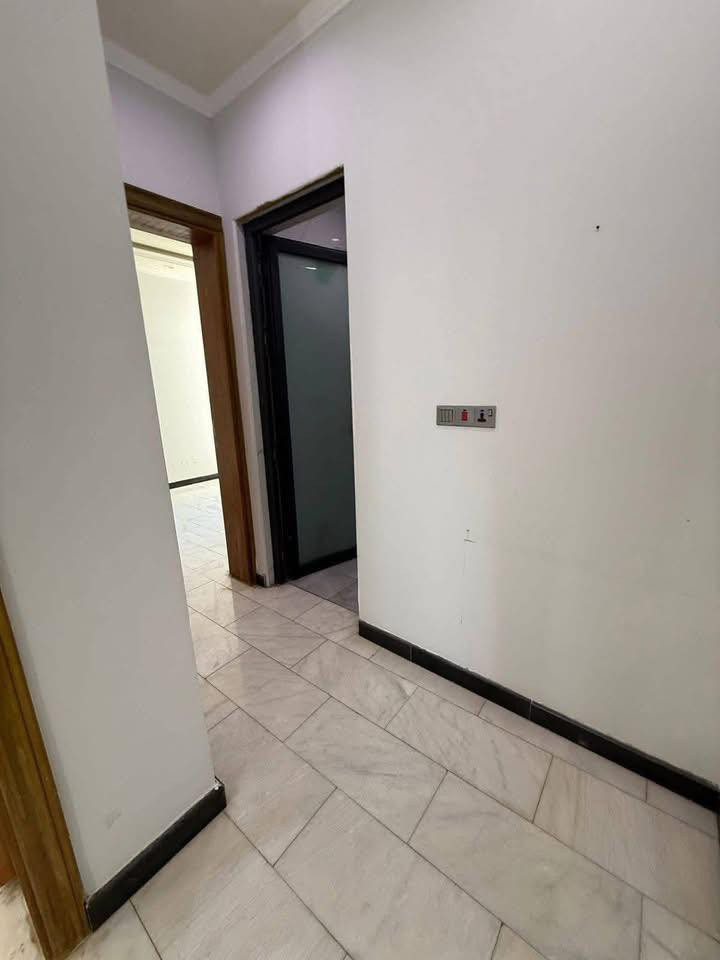 للأيجار في السيدية

مكتب عبدلله الرفيعي 

وحده سكنيه  زيرو مساحه  120 متر طابق ثاني  
 
 نظام  مصعد     شغال  24 ساعه

تتكون من

غرفتين نوم ومطبخ وصاله و خدمات

الموقع الاقتصاديين  

للأستفسار

***********

***********
