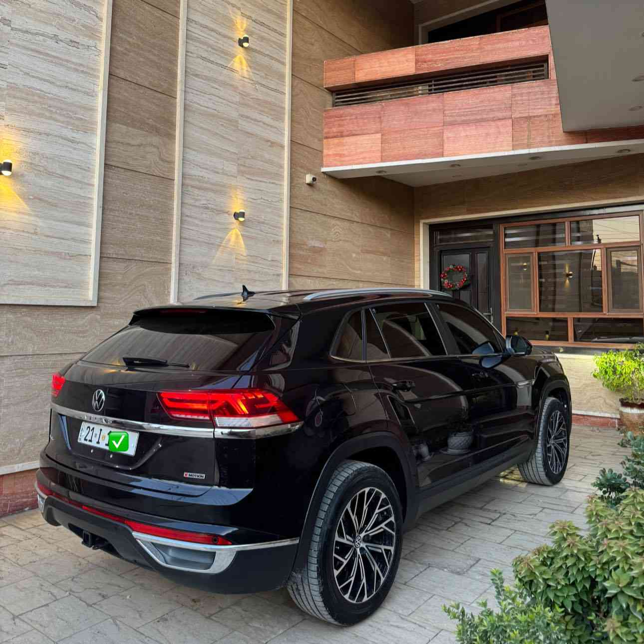 تحيه طيبه ✋
فولكس واكن آطلس كروس  
مــودیل 2022 
ماشيه  ٣٤  الف  فقط 
بدون صبغ ،بدون ايرباك ،بجم كبس  
بدون اي شخط 
قبق جنطه تبديل نفس اللون 
كير محرك بشرط 
محرك ٦ سلندر

مواصفات ، se فول 

(شاشه كبيره ،بصمه ،داخل ليد ،رادارات ،وضعيات قياده ايكو ، نورمال ،سبورت،كشنات تدفئه تبريد ،جنطه كهرباء ،كشنات جلد كهرباء،لد نهاري ،حساس امامي خلفي ،تشغيل عن بعد)

رقم سليمانيه باسمي وبيها تضليل جام سنويه   

سعر  317 
***********
بيع او مراوس
