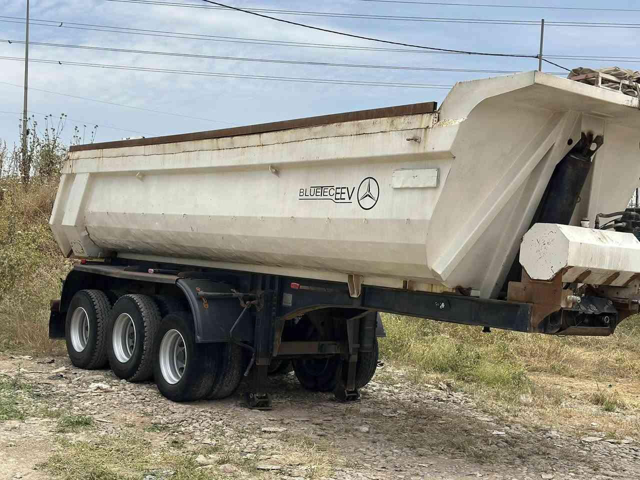 سلام عليكم
بودي تركي للبيع 
دناكير اكتروز 16 
طخم تاير طخم ويل جديد 
مكفول كفاله عامه 
سعر 100 بي مجال
مكان موصل بودي جوه شغل 
*********** بي وتساب 
 *********** بي وتساب
