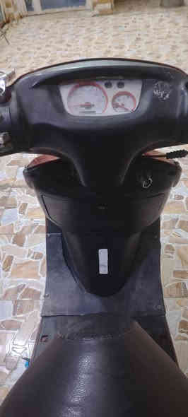 سلام عليكم دراجه للبيع حاويه سلف هندر شغال محرك ما مفتوح كفاله الدراجه لاتنقيص لا تبخير باتري جديد كلشي شغال بل دراجه سعره 550.او بيه مجال قليل  الرقم ***********
