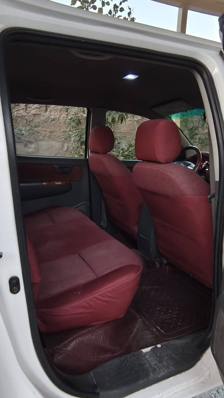 سلام عليكم للبيع بيكم تيوتا موديل 2015 رقم بغداد انكليزي سنويه بسمي سنويه مجدده تحويل مباشر كير اوتماتيك شاصي ١٩ كويتي السياره مكفولة عده بيه بنيد مبدل بلادي بدون دواخل شرط والسونار بل منشور بيه بارد مكانين كير مكينه ما مفتوحه شرط  صدر امامي وخلفي جديد تخم تاير جديد تبريد ثلج دوشمه جديده داخل ماروني ارضيه جلد تحكم استيرن اشاير بل مري ماشيه 227 الف حقيقي سياره جديده ومال جناي السعر 213 & و بيه مجال للشراي قليل رقم الهاتف
***********
***********‏‏‪ 📞
