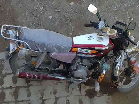 السلام عليكم سيفان للبيع   5 جير قير موديل 17 كهربائيات شغاله جيجات شغاله متواجد خاص  ***********
