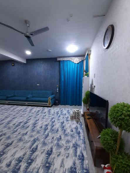 السلام عليكم ورحمة الله وبركاته
يتوفر دار للبيع مساحة الارض 400 م واجهة 20 ونزال 20 والبناء مساحة 224 طابو زراعي ملك صرف 23
العنوان شط العرب نزلة نهر ابو الزوري گاع بيت صجم بظهر سنتر سلام مباشرتاً وكافة الخدمات متوفرة
بناء البيت 2019 بناء طابوق درجة اولى طابق واحد يحتوي البيت 3 غرف وهول عدد 2 واستقبال ومطبخ وصحيات عدد 2 داخلية وخارجية مع حديقة وگراج واجهة المنزل نقش حجري
للبيع او مراوس بدونم بمنطقة الريان 
السعر 275بيه مجال للشراي
علما أن مساحة 400م  مساحه البناء250م 
للاستفسار الاتصال على الرقم ***********
