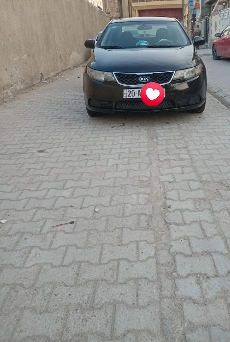 السلام عليكم فورتي للبيع ١٣ وارد امريكي مكينه ٢٠٠٠  رقم ديالى نكليزي   كير مكينه مكفولات تبريد كهربائيات  كلها شغاله بيها منضومه غار  سياره مرتبه وخير من لله حادث بنيد بارد  الباب خلفي عكس السايق وجاملغ بيهن طخه بدون دواخل  وبيها مكاني بغداد


**إذا كنت صاحب هذا الإعلان وتريد حذفه لأي سبب، رجاءا أرسل رسالة إلى الدعم الفني**