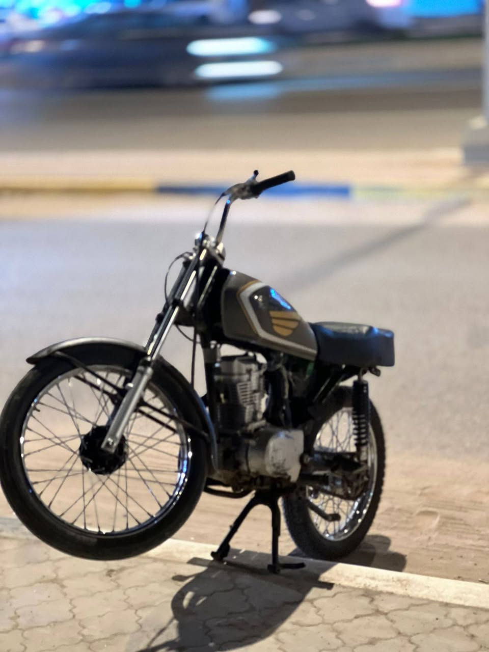 دراجه رابيدو مكينه مديل 22 مجفته مره وحده مبدل كور وبستم كور نامه بلاد والجناي يعرف كلك كلك كلك تعمير جديد معدل و فصله  وشلعه الفيديو ضالمها تجي وتشوف بعينك
مكاني بصره جزيره
رقمي ***********
السعر 550 وبيه مجال للطيبين
