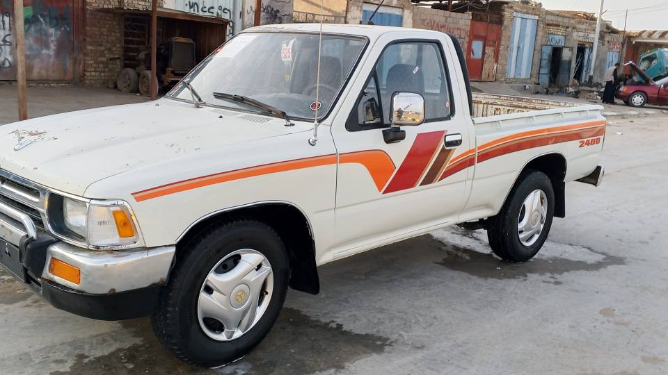 للبيع بيكم تيوتا موديل 91. رقم الا نبار سنويه جديده لغاية 2028. باقي على استلام الوحات. مكينه كير حداديه كهربيات كله جاهزه سعره 48 ورقة وبيه مجال مكان ناصريه الرفاعي مكلف بلنشر ***********
