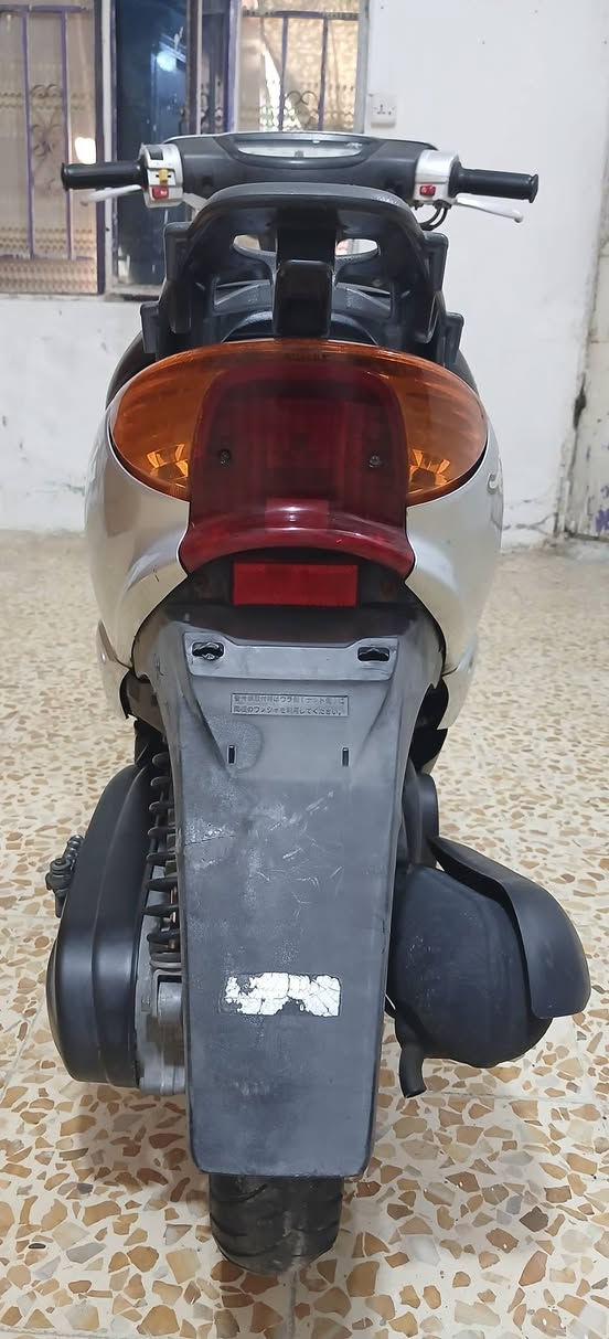 دراجه للبيع عصفوريه  السعر750 العنوان بغداد الرشاد الشراي يتصل بلرقم ***********
