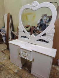 نجارة • غرفه اخشاب • للبيع