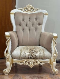 تخم زان تركي ١٠ مقعد نضيف جدا طلاء حراري مع كوشاته كامل 07700200210