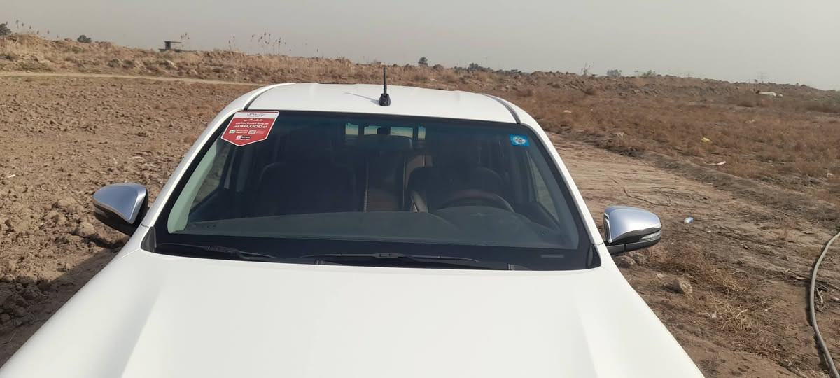 السلام عليكم توجد تيوتا هايلوكس ساز موديل 2025 فول مواصفات رقم بغداد مكفوله كفاله عامه ماشيه ١٤ الف يعني بعدها زيرو داخل الضمان المواصفات ماحاجة اذكرها لن تعرفون مواصفات الساز تحويل مباشر السعر ٣١٥ العنوان بغداد اليوسفية ناحية الرشيد رقم الهاتف *********** ***********
