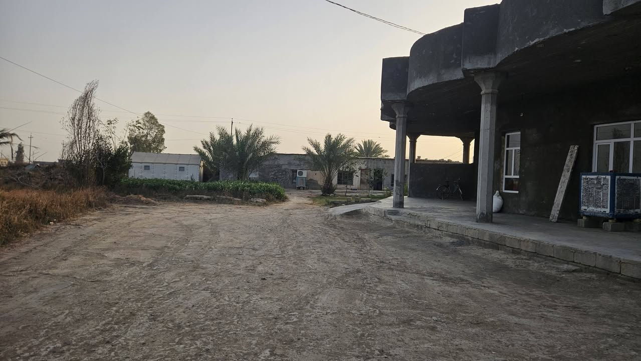 السلام عليكم :
ارض زراعيه للبيع  3ونص دونم على عقد نظام 35  تحتوي على منزلين ومجموعه من النخيل واشجار الفاكهه وفيها حقل عجول وحقل دواجن صغير
للتواصل. ***********
***********
متواجد على الفيس بوك وواتساب.
🌹 🌹 🌹 🌹 🌹 🌹 🌹
