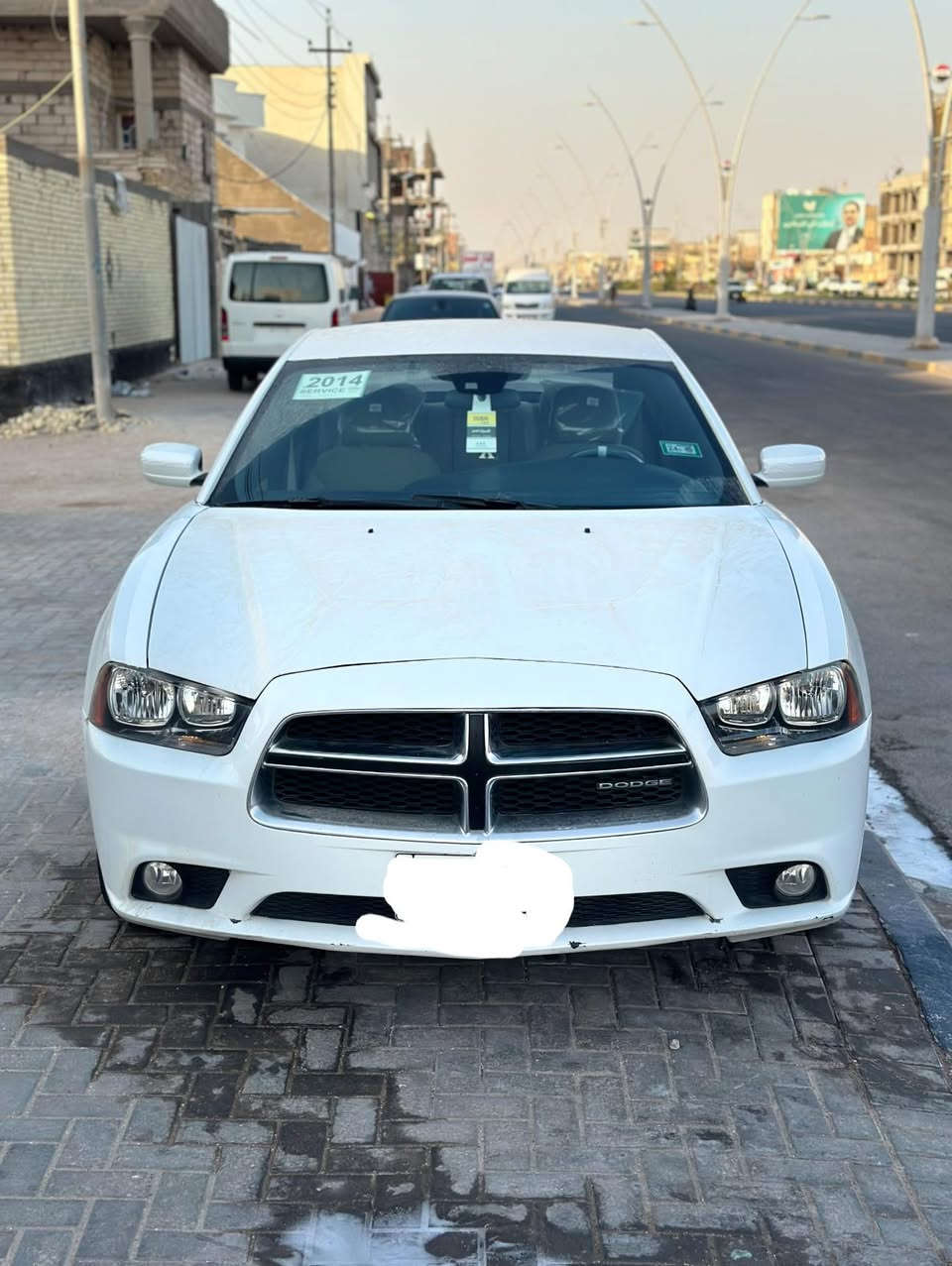 سلام عليكم جارجر البيع دخول جديد 2012 اصل سياره خليجية سياره جديده بشكل سياره بصمات ثنين كتلوجات الوكاله وياهـه سياه شوف العين ( اكفلهـه من الكص ومن نتر بول ومن الحادث ومن العشاير ) خوان اني مكلف بل نشر هاذ رقم صاحب السياره وتوجد واتساب وتصال ***********
