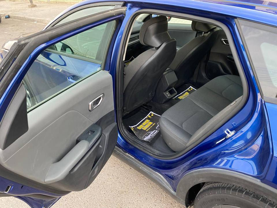 كيا K4 2025  رقم اربيل بأسم شركة وكالة او تحويل مضمون  صور الحادث مرفقة ماشية 7 الف
حاثه جاملق ... بنيد نص....وباب نص
المواصفات : بصمة / هندبريك دكمة / شاحن وايرليس / لايت LED  / مكينة 2000 دوش / شاشة كبيرة متصلة ديجتال / اوتو هولد / LED امامي وخلفي / قيادة ذاتية / كامرة دوارة / رادار تعديل مسار / اوتو بريك / رادار جانبي / مود درايف / تحكم ستيرن / كروس سرعة /مانع انزلاق / بلوتوث / اواكس / USB 

ملاحظة:السيارة مصلحة ومرجعين نفس غراضها
السيارة سعرها ١٦٥

‏‎للتواصل والاستفسار : ***********
العنوان البصرة قضاء المدينة📍📍 المدينة, البصرة
