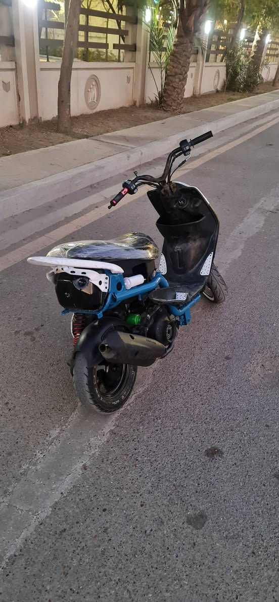 ماكس عدله لعب جاهزة مجهزة سلف وهندر نكرة مكينه خرسة شلعه متنلزم تشك الكاع
مابيهه كل نقص 
السعر 375 وبيهه مجال بسيط 
مكاني الشعب 
***********
