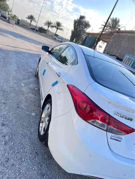 للبيع النترا خليجي GLX موديل ٢٠١٢ بدون نقص 
 السعر ١٠٥ 
للستفسار اكثر الاتصال ع الرقم*********** بغداد
