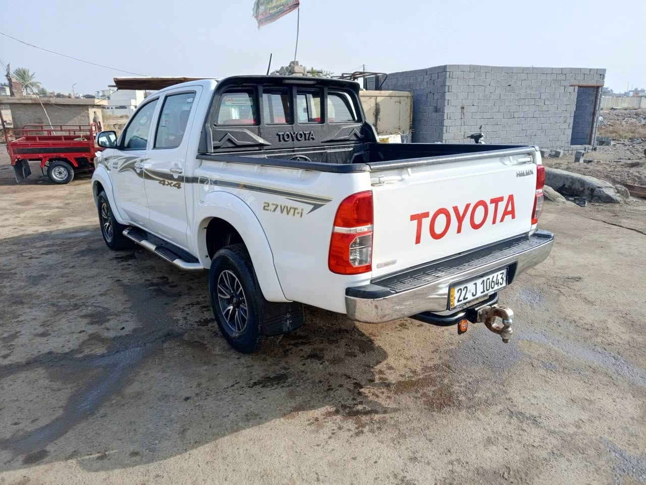 سلام عليكم للبيع بيكم هايلوكس موديل 2015 مكفوله كفاله عامه رقم ربيل بسمي شاصي 22 مكينه ما مفتوحه سبير منازل سياره مثل مابلصوره مكفوله من لبارد ولصبغ  مكاني بغداد ***********.  ***********
