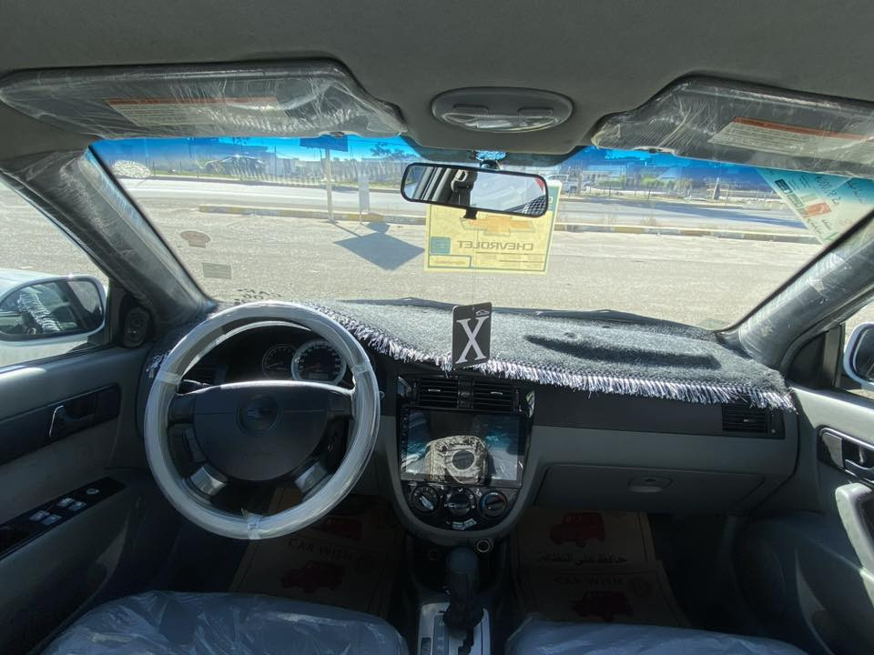 ئۆپترا ٢٠١١ گێر تۆماتیت ٣ پارجەی پێشی رەشە و جەمپێ خەفیف دواوەی هەیە مەکینە و گێری لۆکم بۆ کریوە و مانگێکە بەسراوە سیارەکە کاملە تایەی تازە سەنەوی تازە شاشە ئایپاد ئاخر گەورە کۆبۆن بەنزینی هەیە ناوی خام و لایلۆنی تێ گیراوە سەیارەکە زۆر جوان و جایزە سەقفیشی بەشەرت وەک شوشەیە هیچی نیە نرخی٧٥مەجال.   *********** واتساب و ڤایبەر و هەموو شتی لەسەرە
