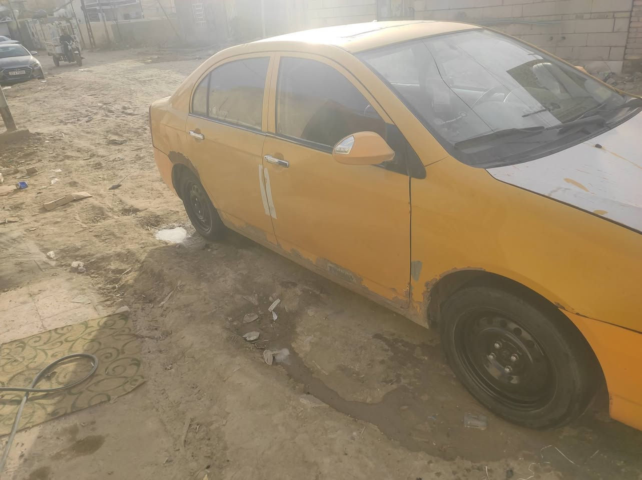 سياره ليفان موديل 13 مكينه كورله كير عادي للبيع او مراوس مكان ناصريه مركز ***********  نقص فقط حداديه 50%
