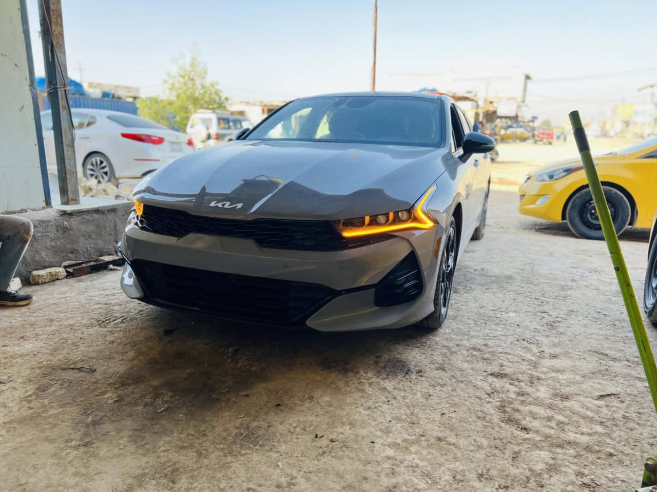 سلام عليكم 
K5 /2023 
معوقين قادسيه 

جيتي لاين 
الديوانيه مركز ***********
حادث ربع جاملغ والبنديد مبدل 
السعر ١٧٠$ وبيهة مجال
