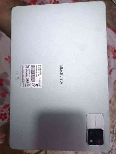 ايباد بلاك فيو ذاكره 128 استعمال قليل نضيف سعر 60 مكاني شرطه رابعه ‏‏‪***********‬‏
