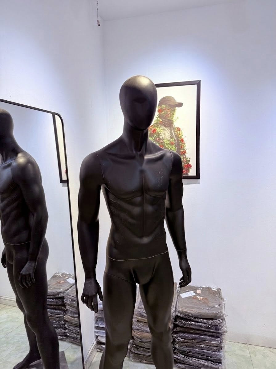 السلام عليكم اسعد الله يومكم بكل خير 
ميليكان رجالي فول نظافة  سعر 65 الف 

***********
