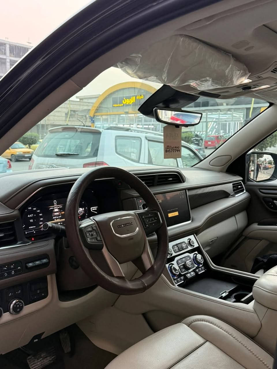 دينالي

GMC YUKON DENALI 2024

وكالة المنصور كفالة عامة عدا بارد بسيط بالجامرلغ الخلفي وسونار موجود يراسلني خاص السيارة مغلفة PPF جديدة اي نقص مابيها 
ماشية 29 الف كيلو متر فقط 
السيارة  بحالة الوكالة باسمي هزة وسنوية جديدة
مواصفات الدينالي المعروفة فول

 المــــــواصـــــفــــات :

- محرك V8 6200cc 
- شاشات خلفية مع hdmi
- تبريد ٣ قطع
- وايرلس كاربلاي
- مراية كامرة
- كامرات 360 درجة
- حساسات امامية خلفية
- تشغيل واطفاء اوتو
- ثلاجة توصل درجة حرارة سالب ٥
- رادار
- نضام المحافضة على المسار
- بلك كهرباء
- فور ويل وتو ويل تتحكم بي
- جكات
- هاندبريك كهربائي
- شاشة عرض معلومات على الجامة
- ستيرن كهرباء
- نقطة عمياء
- نضام مراقبة الدسكات
- نضام مراقبة فلتر الهواء
- بانوراما
- مستشعر كشنات خلفية
- كشنات vip منفصلة
- تصعيد وتنزيل كراسي الصف الثالث كهرباء
- كشنات تدفئة+تبريد
- كشنات خلفية تدفئة
- ستيرن تدفئة
- تشغيل عن بعد
- خزن وضعية الكراسي للسائق
- منافذ تايب سي امامي وخلفي وصف الثالث
- كشنات الوسط تنطوي كهربائي ويدوي
- نضام فتح الصندوق بواسطة القدم

سعر 605 ورقة ✅
للاستفسار : 
***********
***********
العنوان 
بغداد الوزيرية
