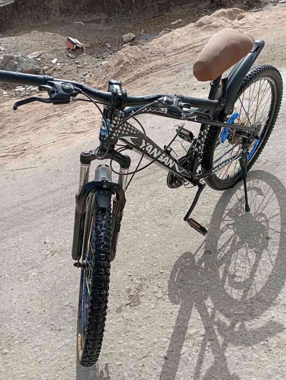 باسكل للبيع نظيف سعره 80 وبي مجال 
حله شارع 80


**إذا كنت صاحب هذا الإعلان وتريد حذفه لأي سبب، رجاءا أرسل رسالة إلى الدعم الفني**