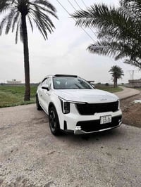 سورنتو ٢٠٢٤ • V6 ٧ راكب • ضمان دولي