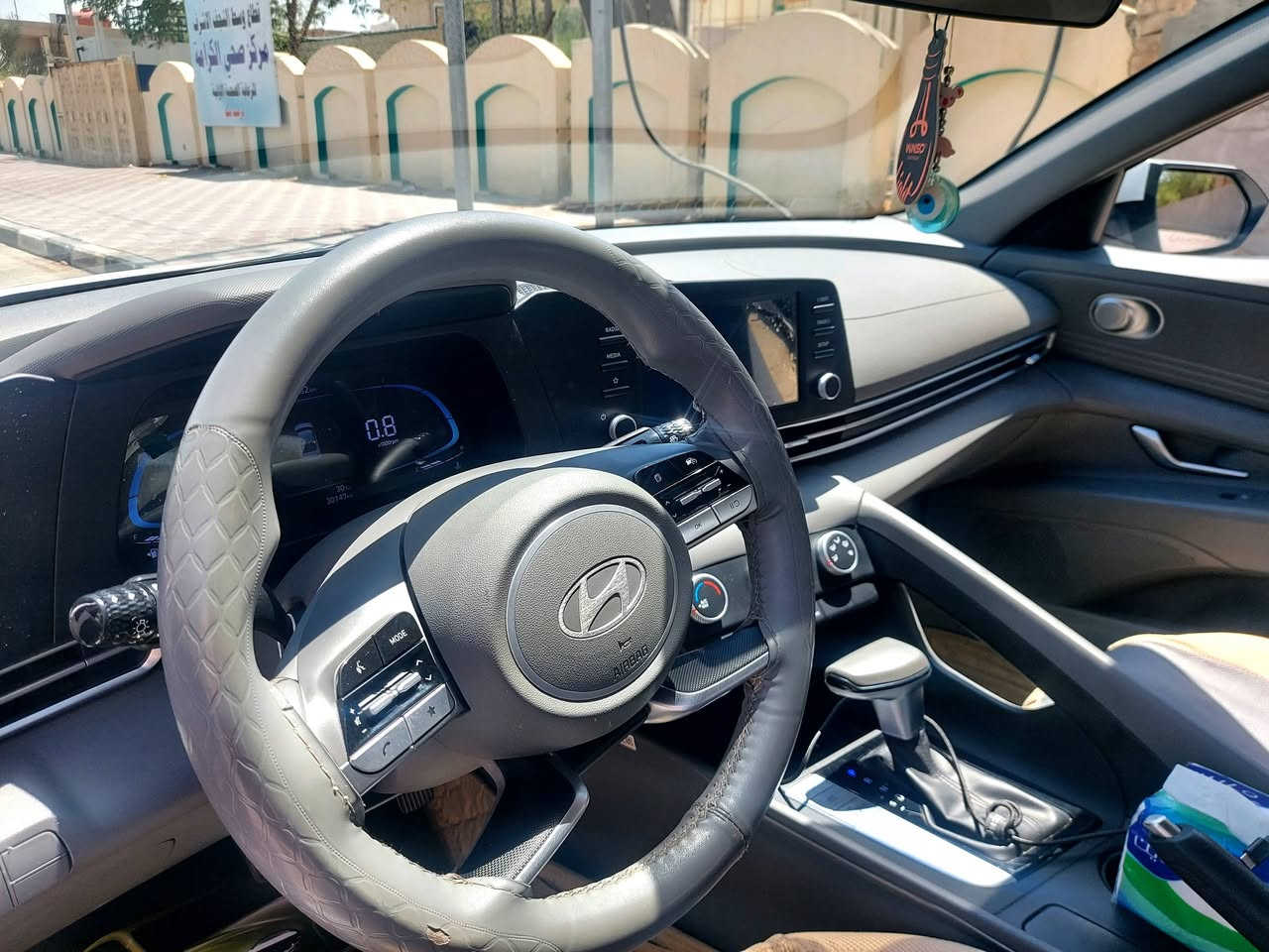 سلام عليكم
النترا 24 خليجي
محرك 2000
فتحة سقف
بصمة تشغيل
تشغيل عن بعد
كاميرا وحساسات امامية وخلفية
رقم بغداد بأسمي تحويل مباشر
ماشية 30 الف
مكفولة السيارة عدا الرصعة بالباب خلف السائق الموضحة بالصورة
السعر 190
مكان السيارة بالنجف
للتواصل ***********
