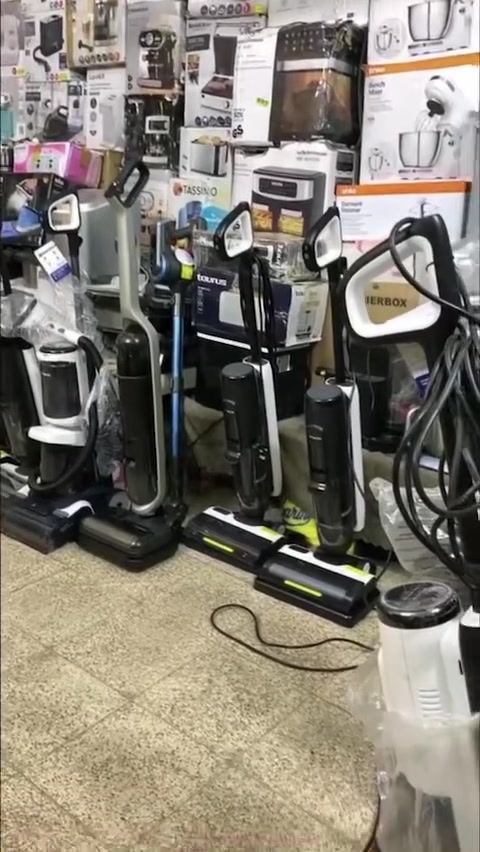 🔥 عروض التنيكو وصلت 🔥

من ارقا المكانس بالعالم
صناعة عالية الجودة بتقنيات حديثة ✨
قطع نظيفة جداً فقط بدون كارتون شامل الضمان ✨

✨ Tineco S3
تنظيف وغسل بنفس الوقت 💦
خفيفة وعملية للاستخدام اليومي
موفرة للوقت وسهلة الاستخدام
💰 السعر فقط 175

✨ Tineco S5
قوة شفط أقوى وتنظيف أذكى
تنظيف الحواف وتجفيف أسرع
شاشة ذكية وأداء ممتاز للأرضيات
💰 السعر فقط 240

✨ Tineco S5 كهرباء + بخار
تنظيف وتعقيم بالبخار الحار 🔥
يشيل الدهون والبقع الصعبة بسهولة
أفضل خيار للتنظيف العميق
💰 السعر فقط 300

📍 الكمية محدودة
📩 للحجز والاستفسار راسلنا خاص


**إذا كنت صاحب هذا الإعلان وتريد حذفه لأي سبب، رجاءا أرسل رسالة إلى الدعم الفني**
