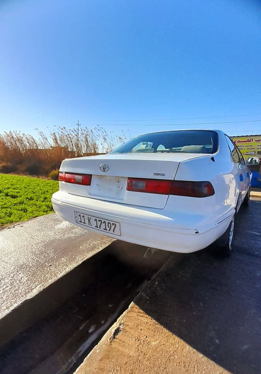 للبيع كامري موديل 2000 رقم بغداد دولي الجديد هزه جديده  بيها يم قطعه صبغ ابيع حزام تريد تفاصيل اكثل خابرني المكان الانبار الكرمه داخل السور الرقم *********** السعر 80 وبيها مجال قليل
