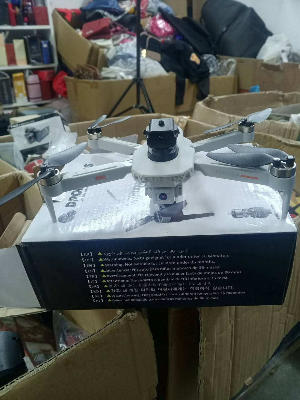 درون ثبات  وتحكم فول 
ملاحظه بس فطر بالكفر الخارجية ما مآثر عليه 
وعندي فيديو طيران داخل المحل 
السعر 55 وإذا تعتقد غالي 
عندي ب 20 وب10 هم متوفر 
وعندي توصيل كل مكان 
وشكرا


**إذا كنت صاحب هذا الإعلان وتريد حذفه لأي سبب، رجاءا أرسل رسالة إلى الدعم الفني**