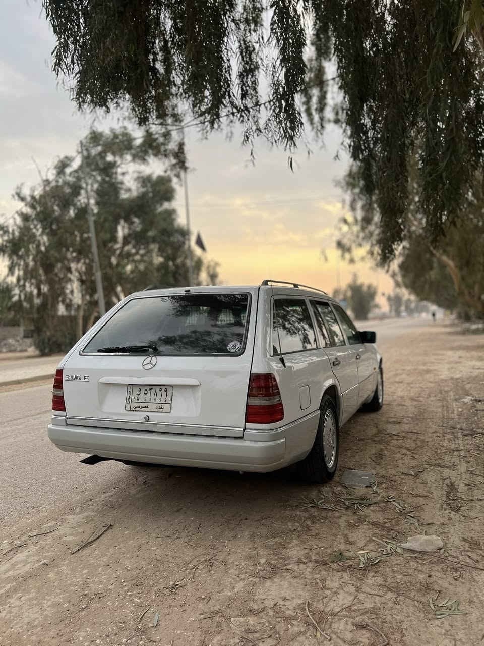 مارسدس دب ستيشن موديل 1987 رقم بغداد مشروع وطني  كير ومكينه بلاديات مكفولات  شواصي بلاديات السياره بدون صبغ عل سونار فقط ثلاث قطع كشنات جلد 4 جام كهرباء سنتر لوك كهربائيات كلها شغاله حداديه امامي خلفي كلها جديده تبريد شغال مكاني بابل سعر 53 وبيها مجال رقم ***********
