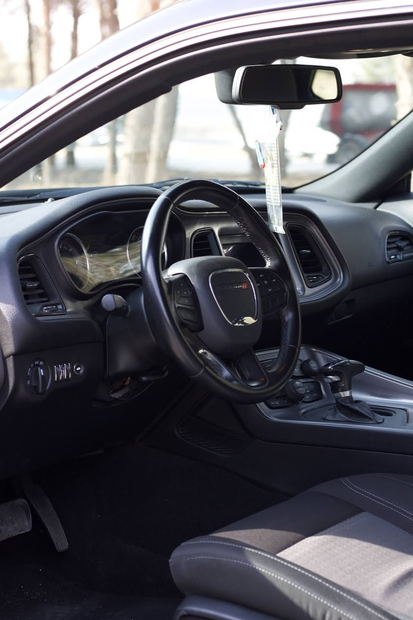 جالنجر 2023 SXT last call
v6
تو ويل
ماشية 58 الف فقط
كير محرك  كفالة
سيارة حلوة وجاهزة مابيها نقص
مواصفات SXT معروفة
بصمة ابواب
بصمة تشغيل
شاشة وسط 
كار بلي
كامرة 
تبريد قطعتين
ويل هليكات
كشن كهرباء
نظام سبورت
فقط باب وجاملغ سكند كلير بدون دواخل وايرباك
سنوية هزة براد كلها جديدة الى 2030
رقم اربيل
رقم شاصي 2C3CDZAGXPH526115
للتواصل:
*********** اتصال فقط
*********** واتساب او فايبر فقط
مكاني السليمانية
