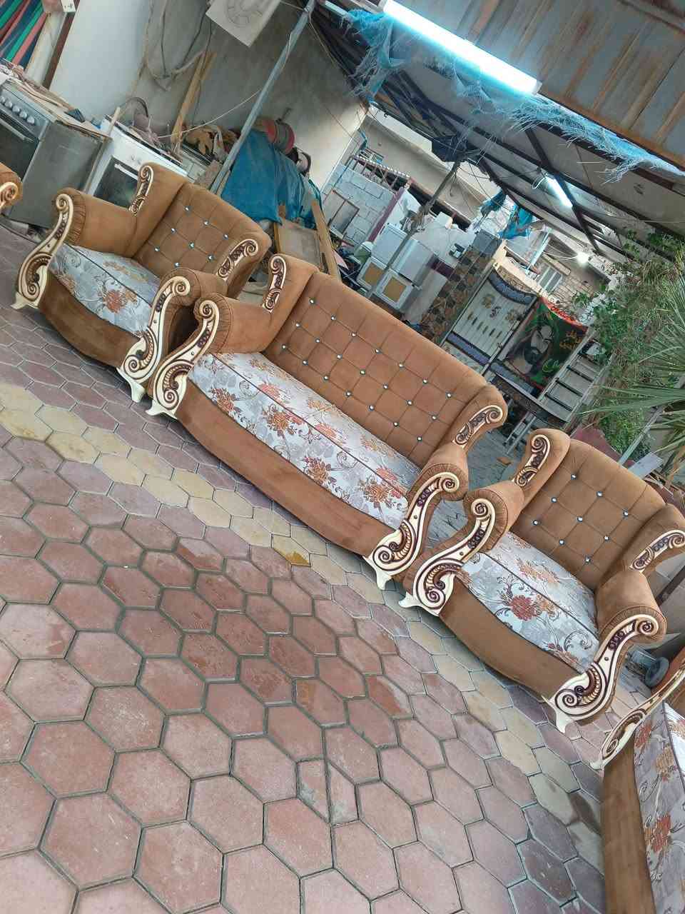 تخم تسكام عشر مقاعد مستعمل نضيف السعر 325 ألف العنوان العزيزيه منطقة باب الحاره  *********** يوجد واتساب وماسنجر وتوصيل بل الاجره
