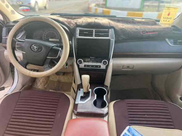 سلام عليكم 
كامري للبيع 
موديل2013 
كير ومحرك شرط
تواير وصدر جدد 
عنوان شرقاط 
السعر 118 وبيها مجال للطيبين 
الرقم ***********
