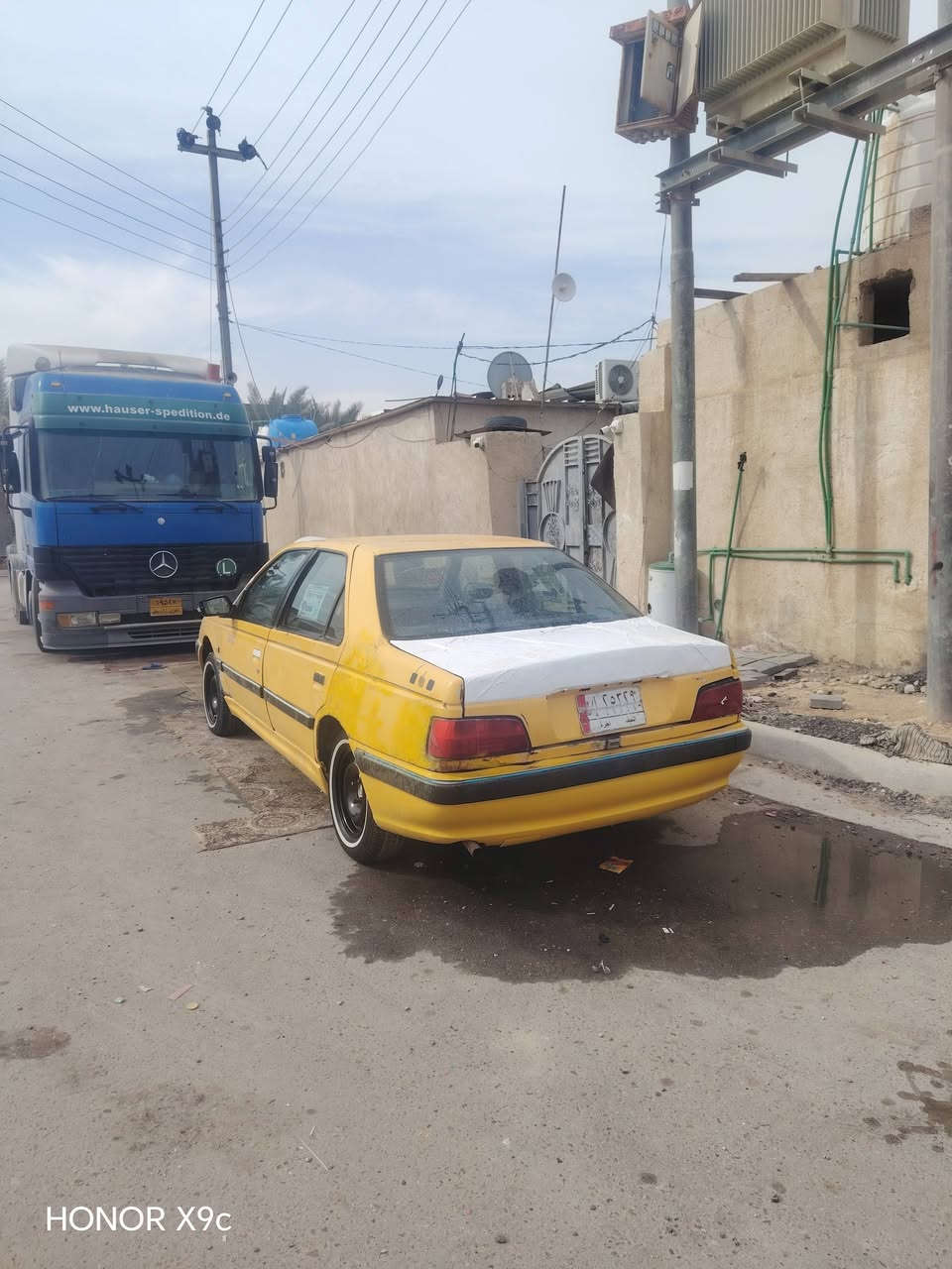 سلام عليكم بيجو بارس موديل 2010مكينه وكير جديد  حداديه جديد راعي ماوصله اتكفل سرقه وعشأير سعر 15وبيه مجال مكاني كربلاء حي العسكري ***********
